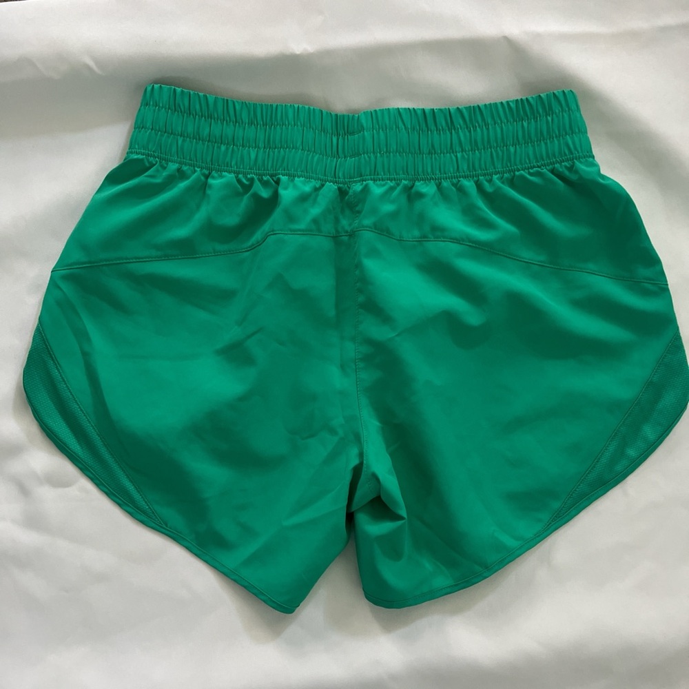 Athletic Works Women's Vibrant Green Shorts